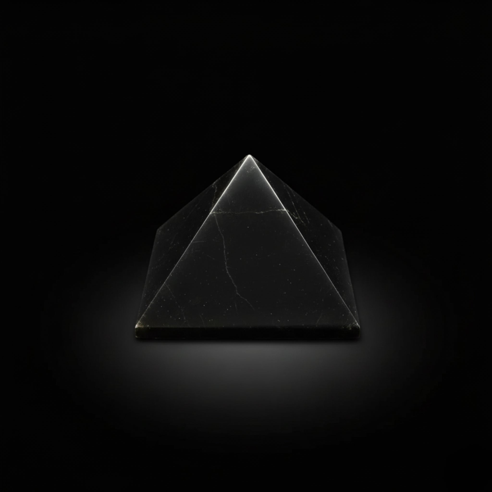 Pirámide De Shungit - Escudo Energético